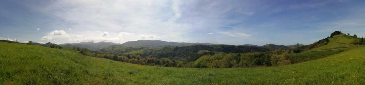 Agroturismo Pagoederraga โอรีโอ ภายนอก รูปภาพ
